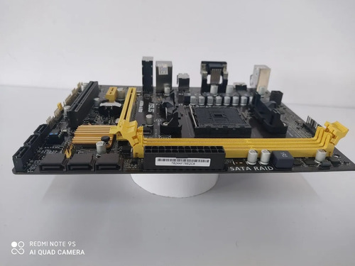 Placa Mãe Amd Asus Modelo A58m-a/br - Usada - Sem Espelho