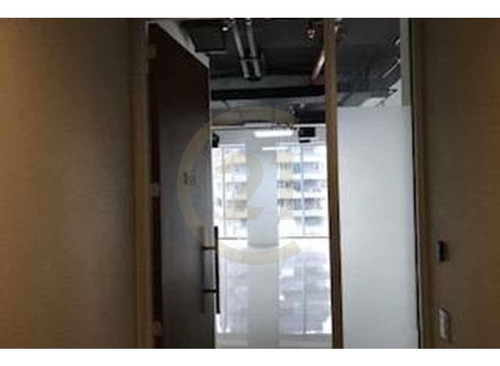 Venta Oficina 76 M2 Metro Manquehue