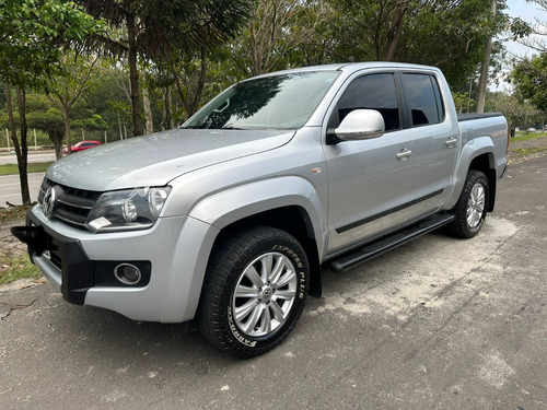 Volkswagen Amarok 2.0 Highline Cab. Dupla 4x4 4p Automática