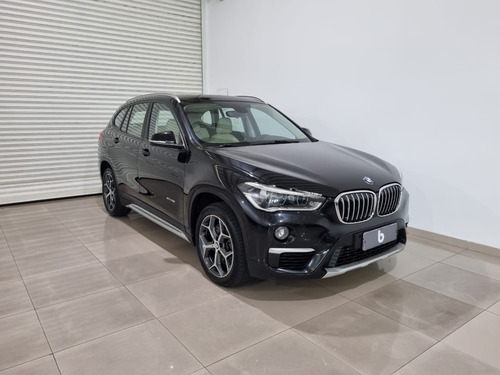 BMW X1 2.0 Sdrive20i X-line Active Flex 5p