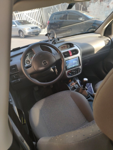 Chevrolet Corsa Sedan 1.4 Premium Econoflex 4p 2011