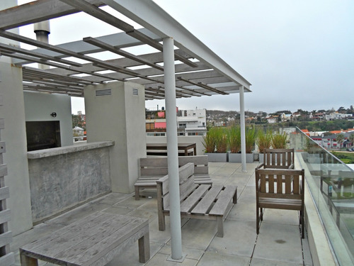 Imagen 7 de 12 de Apartamento Monoambiente A Metros Del Mar.