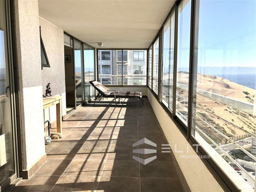 Imagen 25 de 30 de Departamento En Venta De 4 Dorm. En Concón