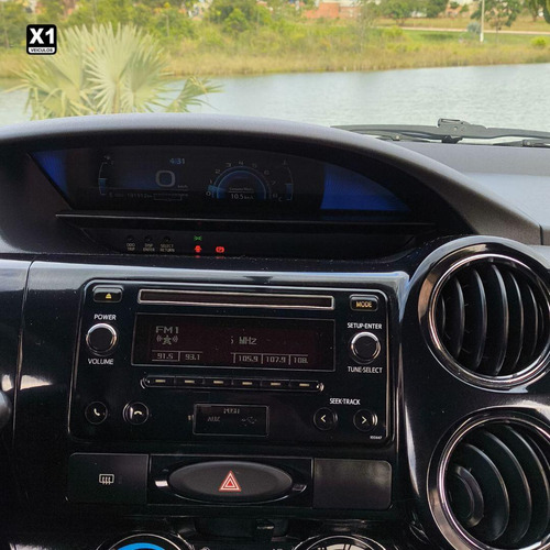 Toyota Etios Hb Xs 15 Mt