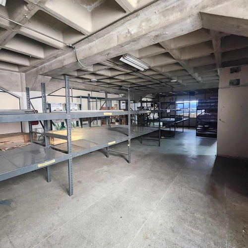 Venta De Planta Industrial En La Urbina