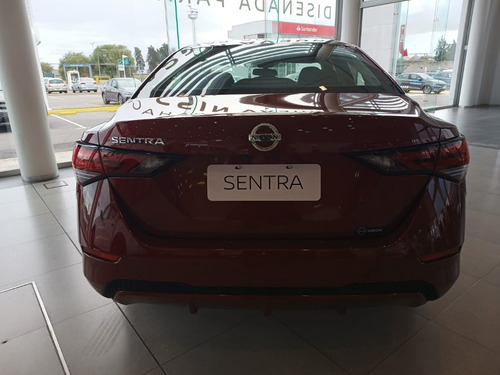 Imagen 16 de 18 de Nissan Sentra Advance Cvt Cadenero Car One Dp
