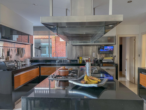 Casa En Venta En Martínez, San Isidro, G.b.a. Zona Norte