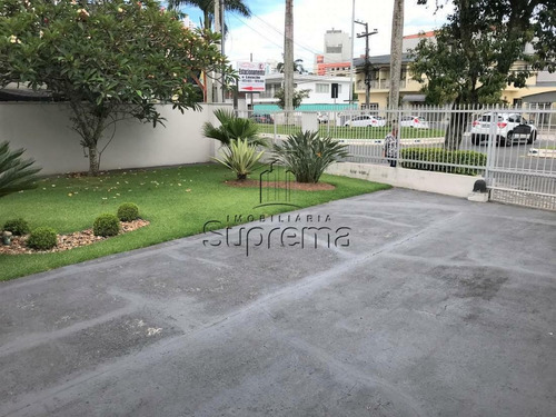 Imagem 2 de 8 de Casa No Centro De Itajai - 926