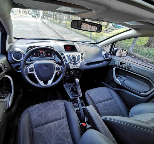 Ford Fiesta Kinetic Titanium
