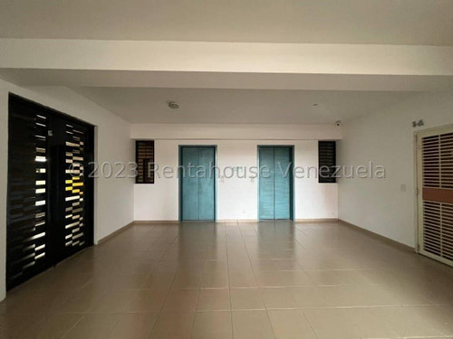 Imagen 25 de 30 de /$% Apartamento En Venta Este De Barquisimeto Amoblado Moderno Piso Bajo Fgr 24-189 %&$