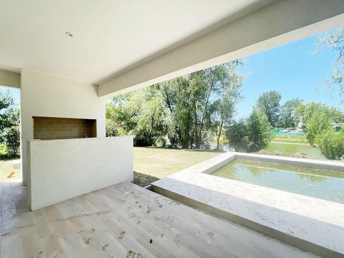 Imagen 10 de 25 de Casa En Venta El Canton Bº Norte A Laguna C/ Pileta