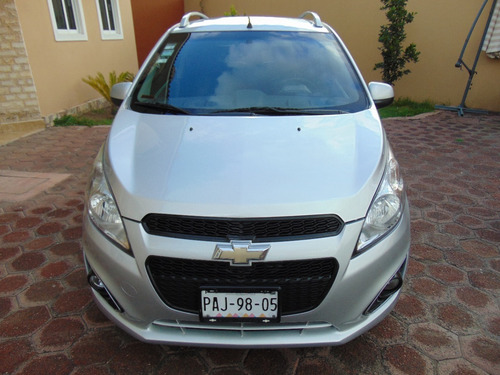 Imagen 2 de 12 de Chevrolet Spark Ltz