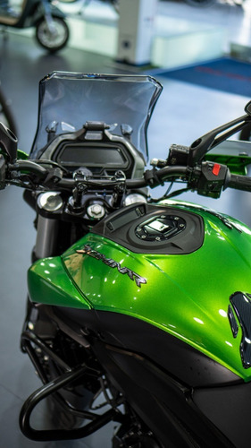 Bajaj Dominar 400 Tourer Lidermoto