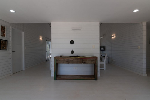 Venta Casa 4 Dormitorios En Suite - Club De Mar (cm82)
