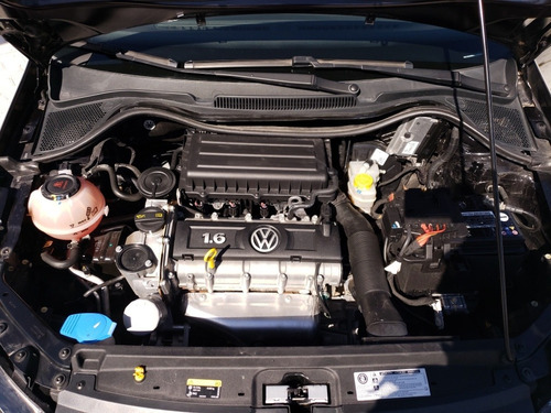 Volkswagen Vento 1.6 Confortline At
