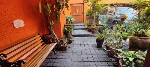 Se Vende Excelente Casa En Lomas Hipódromo (v)