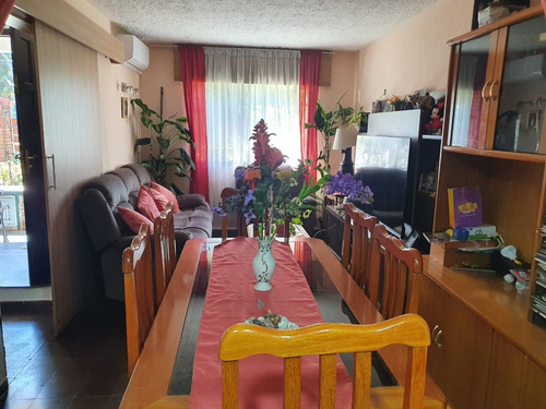 Imagen 3 de 13 de Inmobiliaria Rias Altas Vende Hermoso Dúplex De 3 Dormitorios Con 2 Cocheras