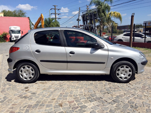 Peugeot 206 Xr Confort 1.4 2006