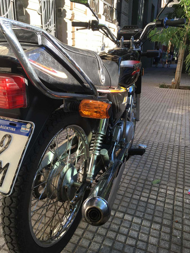 Suzuki Ax100
