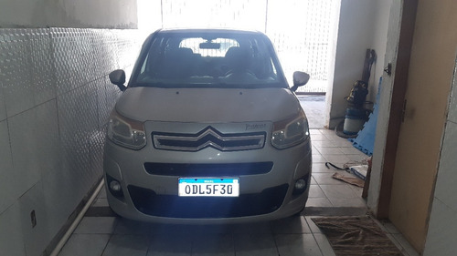 Imagem 1 de 6 de Citroën C3 Picasso 2013 1.5 Glx Flex 5p