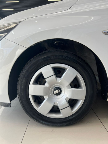 Chevrolet Onix 1.0 LS At