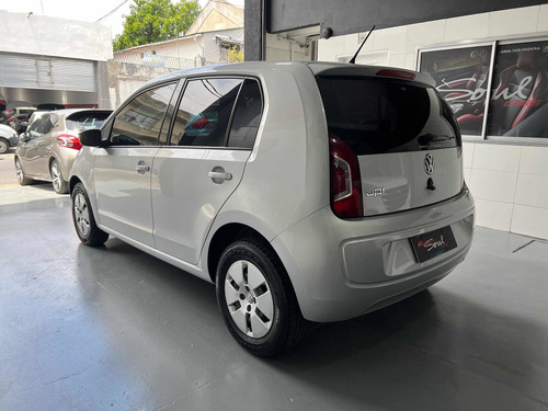 Imagen 6 de 13 de Volkswagen Up! 2015 1.0 Move Up! 75cv 5 P