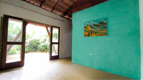Casa Chalé De Bioconstrucao, Em Meio A Natureza Ubatumirim