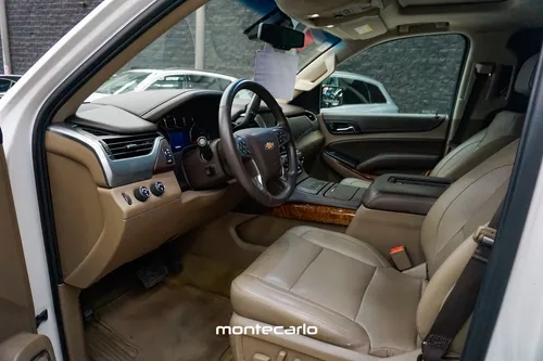 Chevrolet Suburban 5.3 V8 LT Piel 2 Fila Asientos At