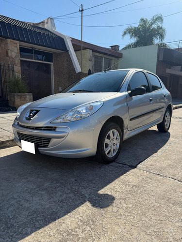 Peugeot 207 1.4 Active 75cv
