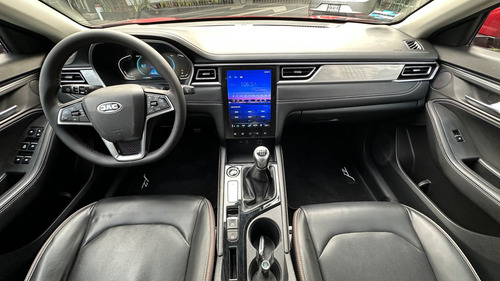 JAC J7 1.5T Advanced Mt