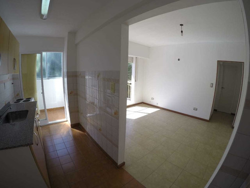Alquiler Departamento De 2 Ambientes Al Frente, Ramos Mejía