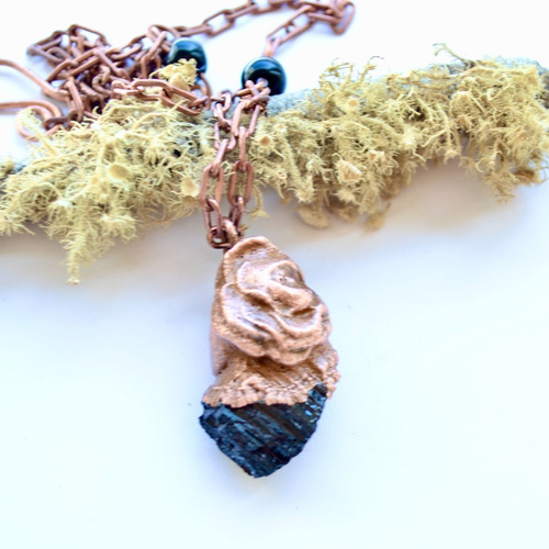 Imagen 8 de 10 de Collar Flor Con Turmalina Negra, Obsidiana Y Cobre, Cod1