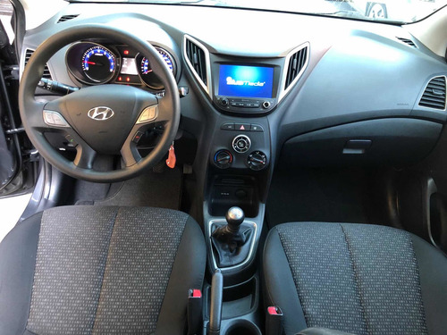 Imagem 6 de 15 de Hyundai Hb20 2018 1.0 Comfort Plus Flex 5p