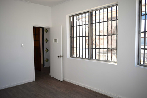 Arriendo Casa Comercial; Miguel Claro-bilbao (93747)