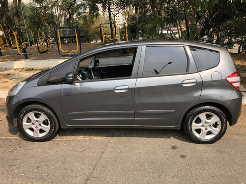 Imagem 3 de 8 de Honda Fit