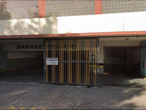 Imagen 1 de 2 de Cochera Doble! En Venta, Excelente Ubicación Y Tamaño