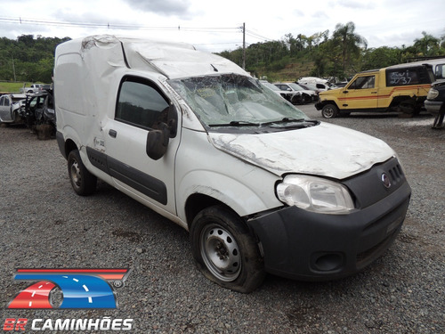 Imagem 3 de 10 de Sucata Fiat Fiorino 1.4 Flex Completa 2015 Venda De Peças!