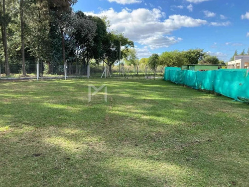 Terreno Lote  En Venta Ubicado En San Eduardo, Pilar Del Este, G.b.a. Zona Norte