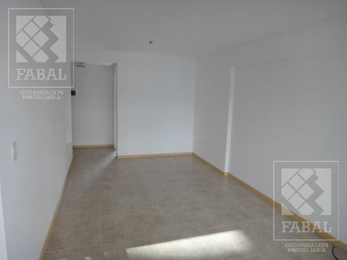 Imagen 5 de 11 de Departamento Venta Centro Neuquén, 1 Dormitorio Y Balcón