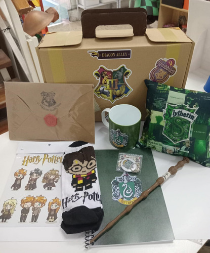 Mini Box Harry Potter - Todas Las Casas De Hogwarts 