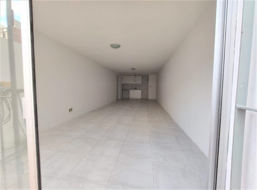 Imagen 6 de 8 de En Venta. Monoambiente Con Patio Pocitos