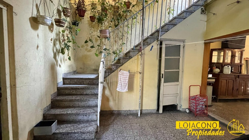 Imagen 28 de 30 de Casa 4amb Garaje Fondo -murguiondo Al 4600 - Loiacono Propiedades