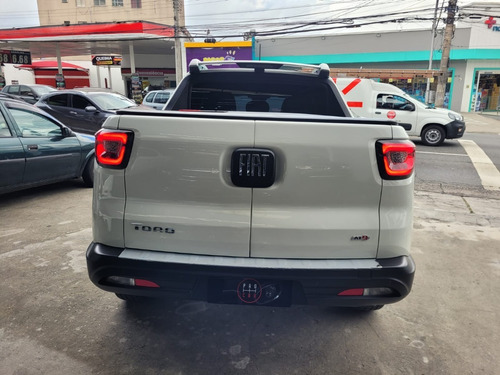 Imagem 5 de 12 de Toro Volcano Diesel 4x4 Único Dono
