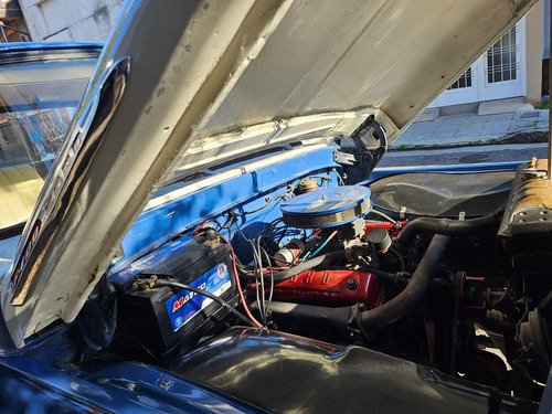 F-100 V8