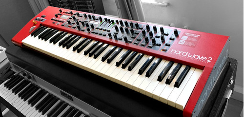 Clavia Nord Wave 2, Sample Synthesizer