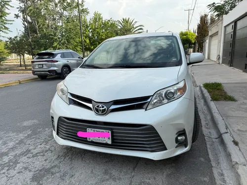 Toyota Sienna 3.5 Xle Piel At