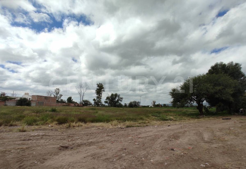 Terreno Para Desarrollo Habitacional O Servicios