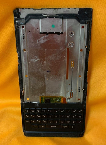 Carcasa Con Teclado Para Blackberry Stv100-3 Ipp9