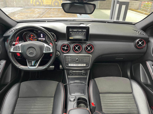 Imagen 8 de 14 de Mercedes-benz Clase A 2017 2.0 A 250 Sport
