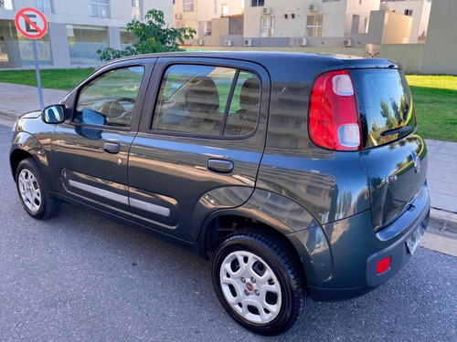 Fiat Uno 1.4 Attractive Pack Eléctico 5p 2011 Gris